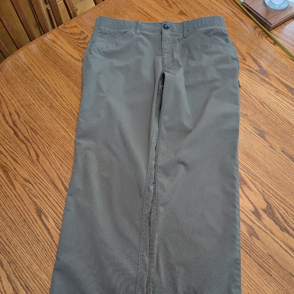 Under Armour Storm Pants mens 38x32 sage green performance comfort golf